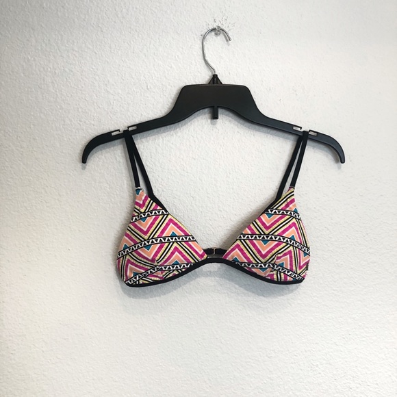 Rip Curl Other - Rip Curl Pink & orange tribal print bikini top
